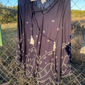 Mud Pie Navy Sheer Boho Top with White Label